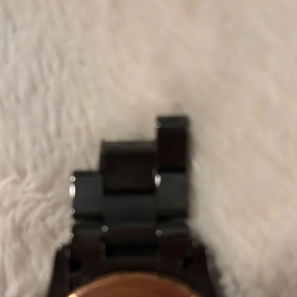 Emporio Armani AR1410 Ceramica Men’s Analog Black and Rose Gold Versatile Watch - Picture 5 of 16